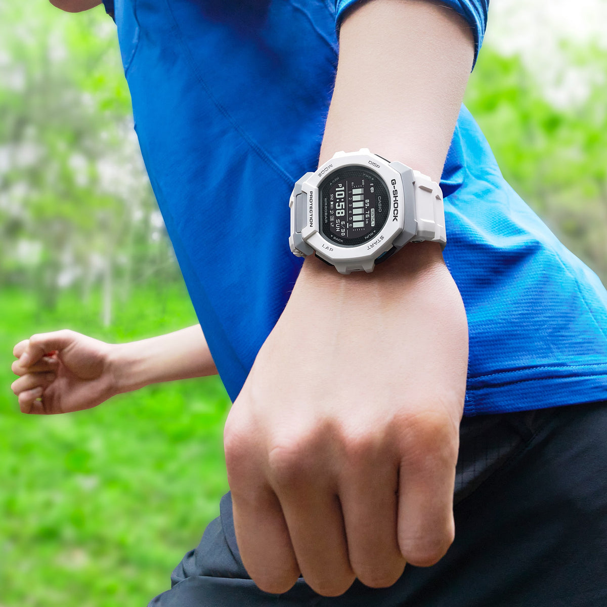 Relógio Casio G-SHOCK G-Squad Sports GBD-300-7DR