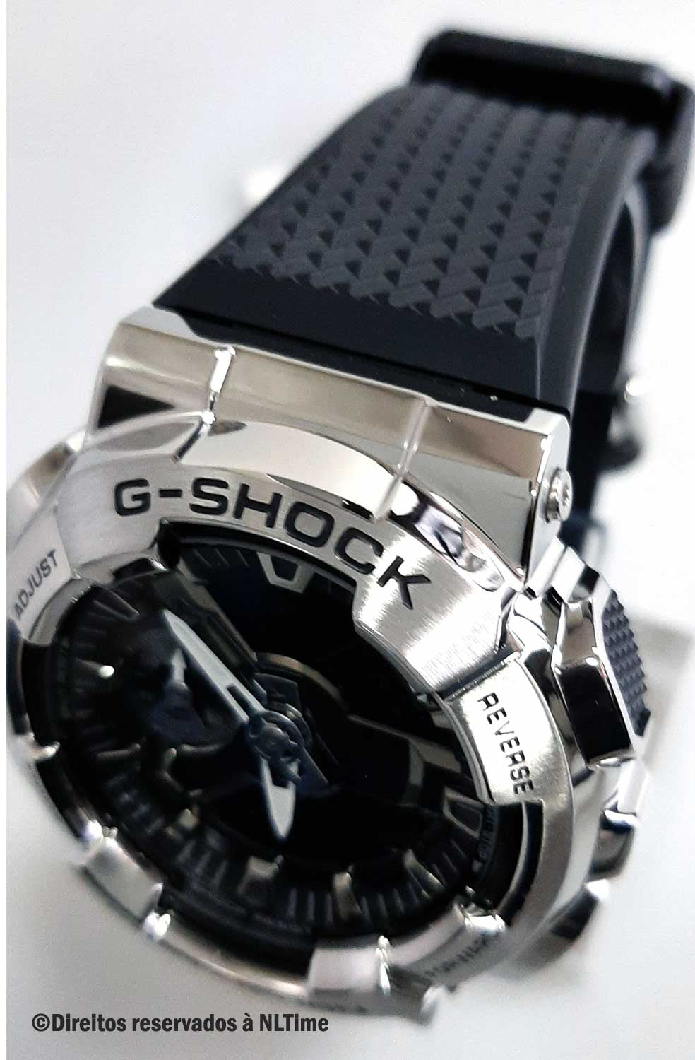 Relógio CASIO G-Shock GM-110-1ADR