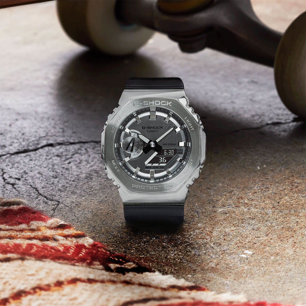 Relógio CASIO G-SHOCK GM-2100-1ADR