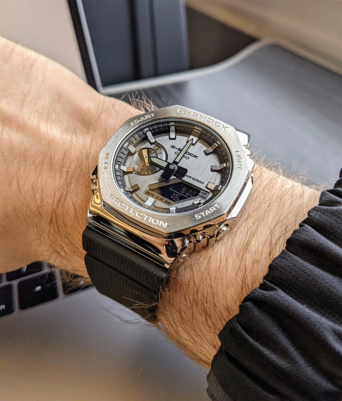 Relógio CASIO G-SHOCK GM-2100-1ADR