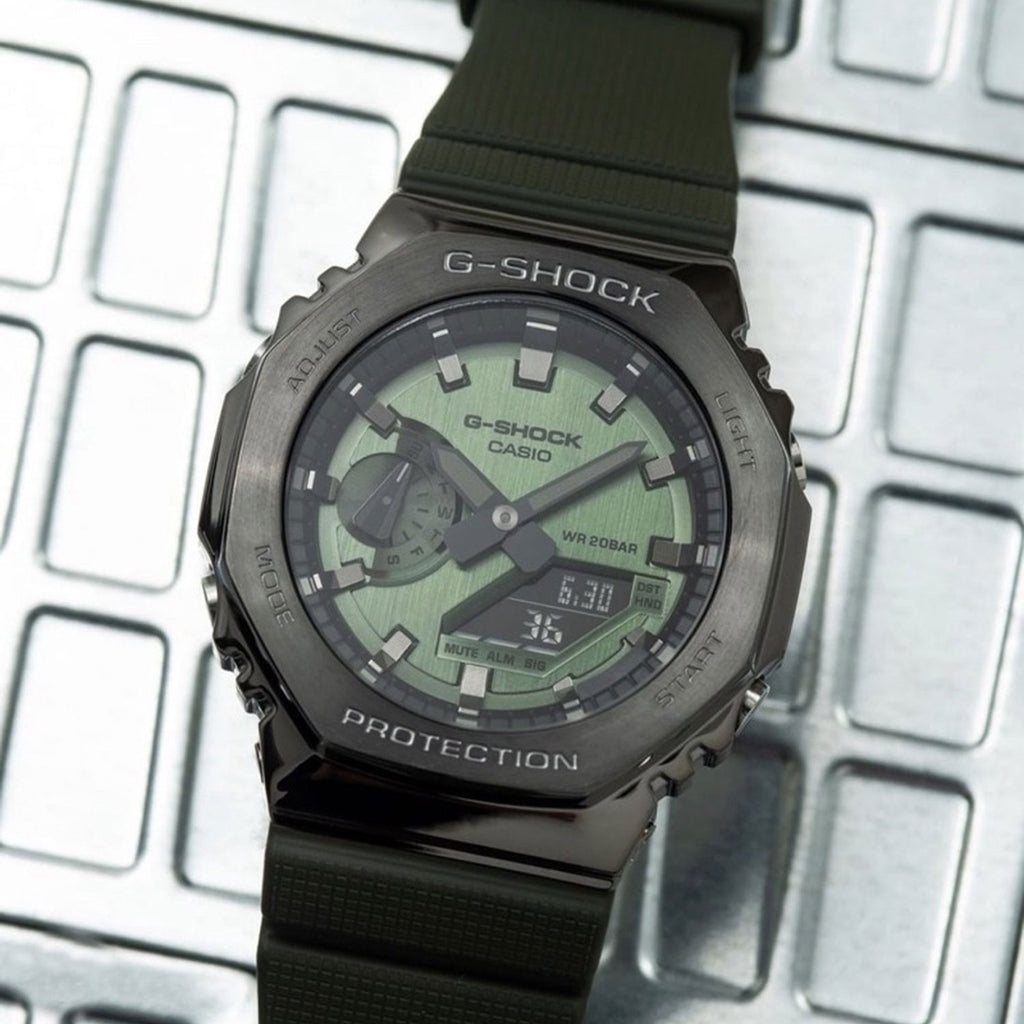 Relógio CASIO G-SHOCK GM-2100B-3ADR
