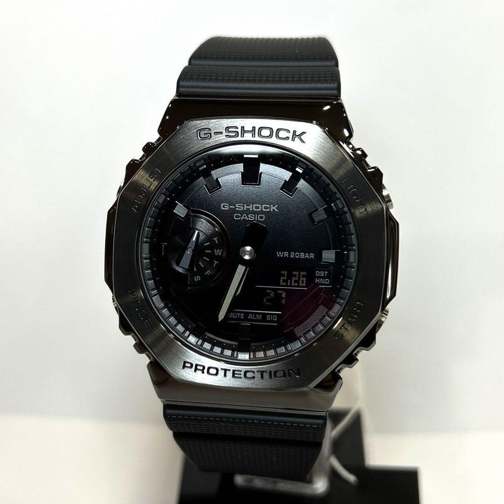 Relógio Casio G-SHOCK GM-2100BB-1ADR