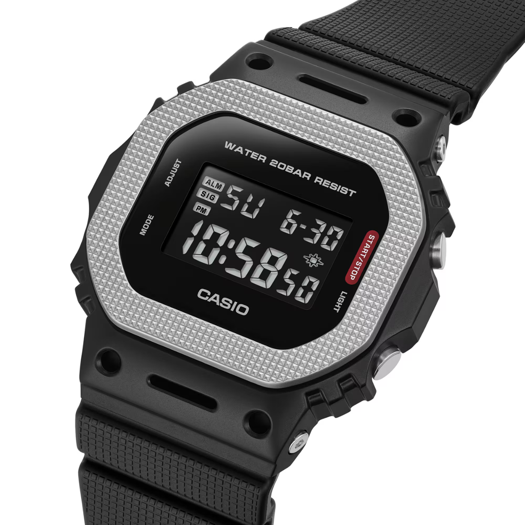 Relógio Casio G-SHOCK GM-5600BM-1DR