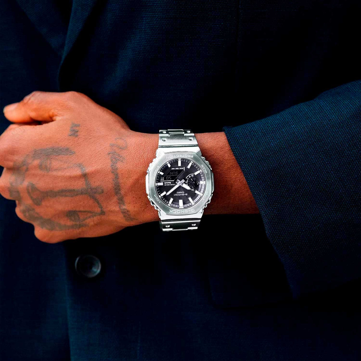 Relógio Casio G-SHOCK GM-B2100AD-1ADR *Bluetooth e Tough Solar