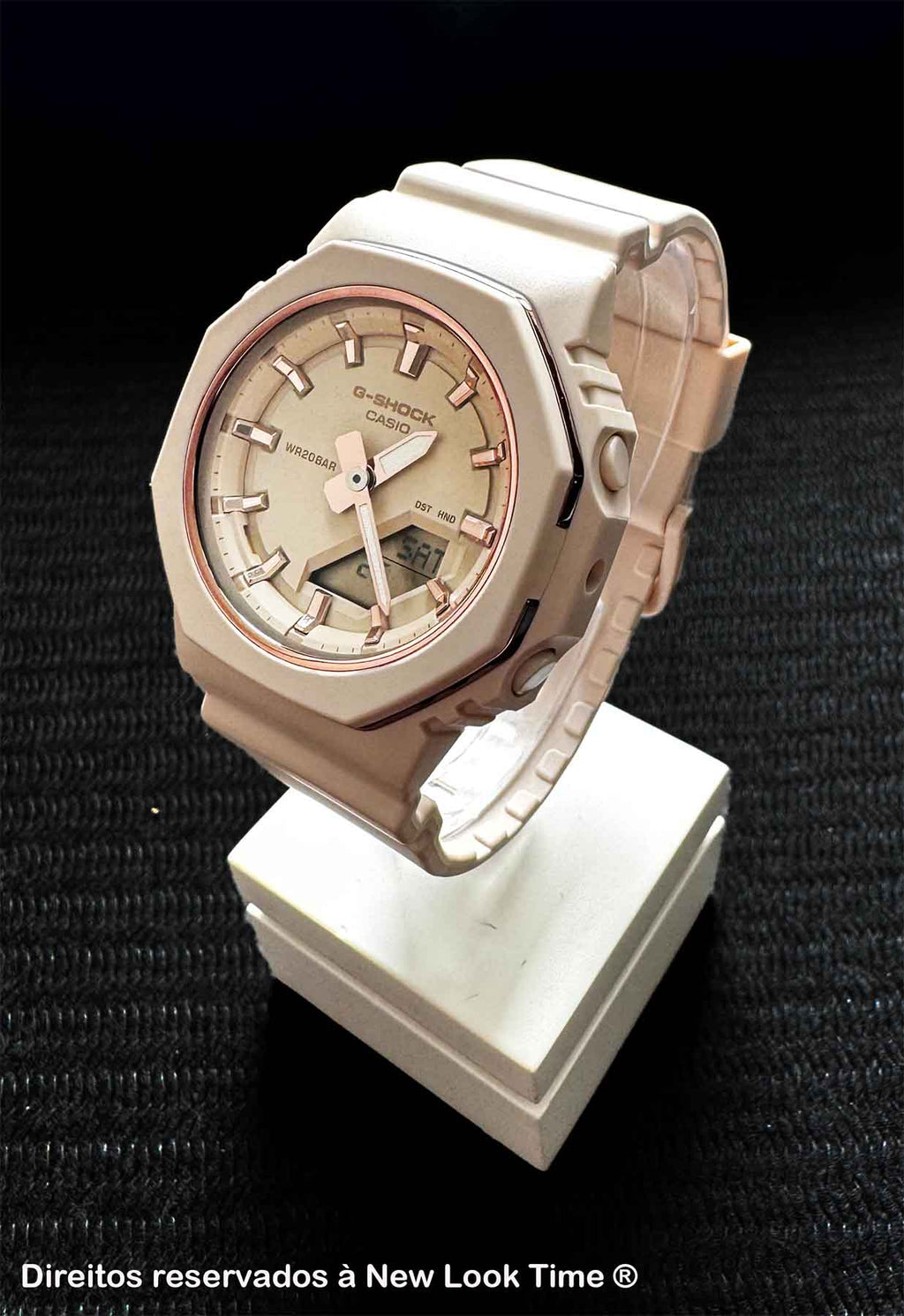 Relógio Casio G-SHOCK GMA-P2110-4ADR