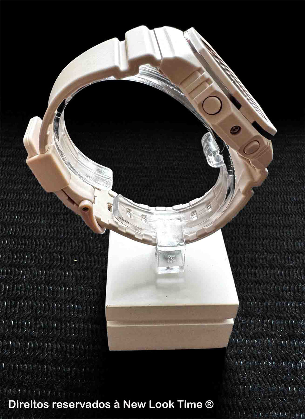 Relógio Casio G-SHOCK GMA-P2110-4ADR