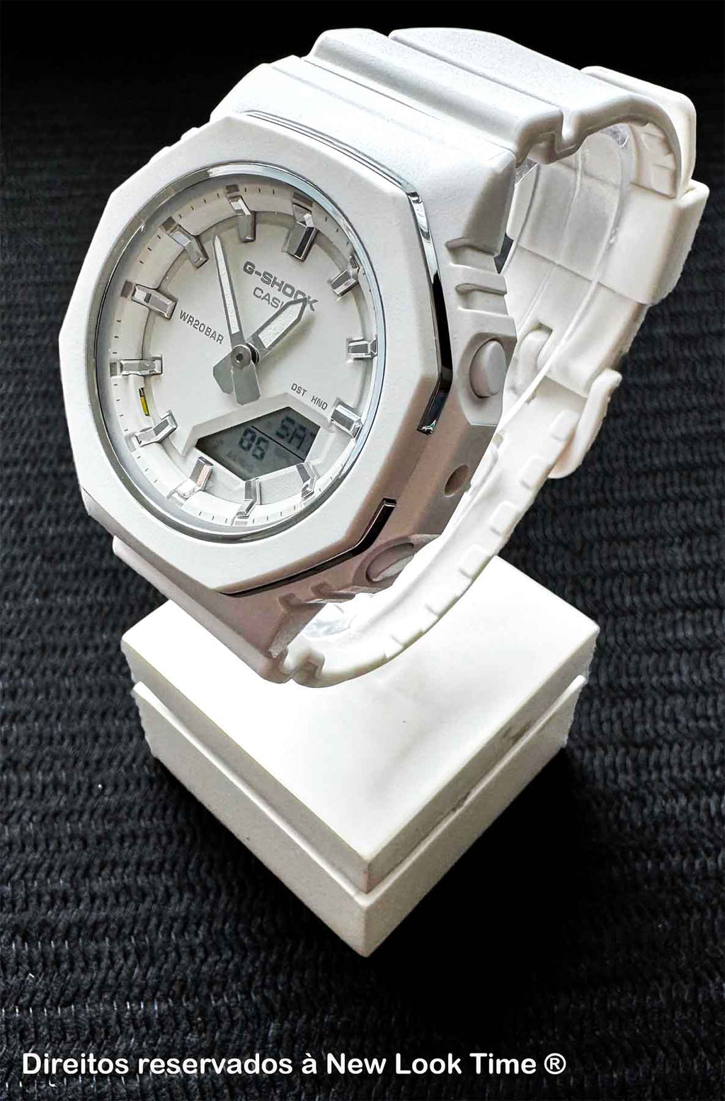 Relógio Casio G-SHOCK GMA-P2110-7ADR