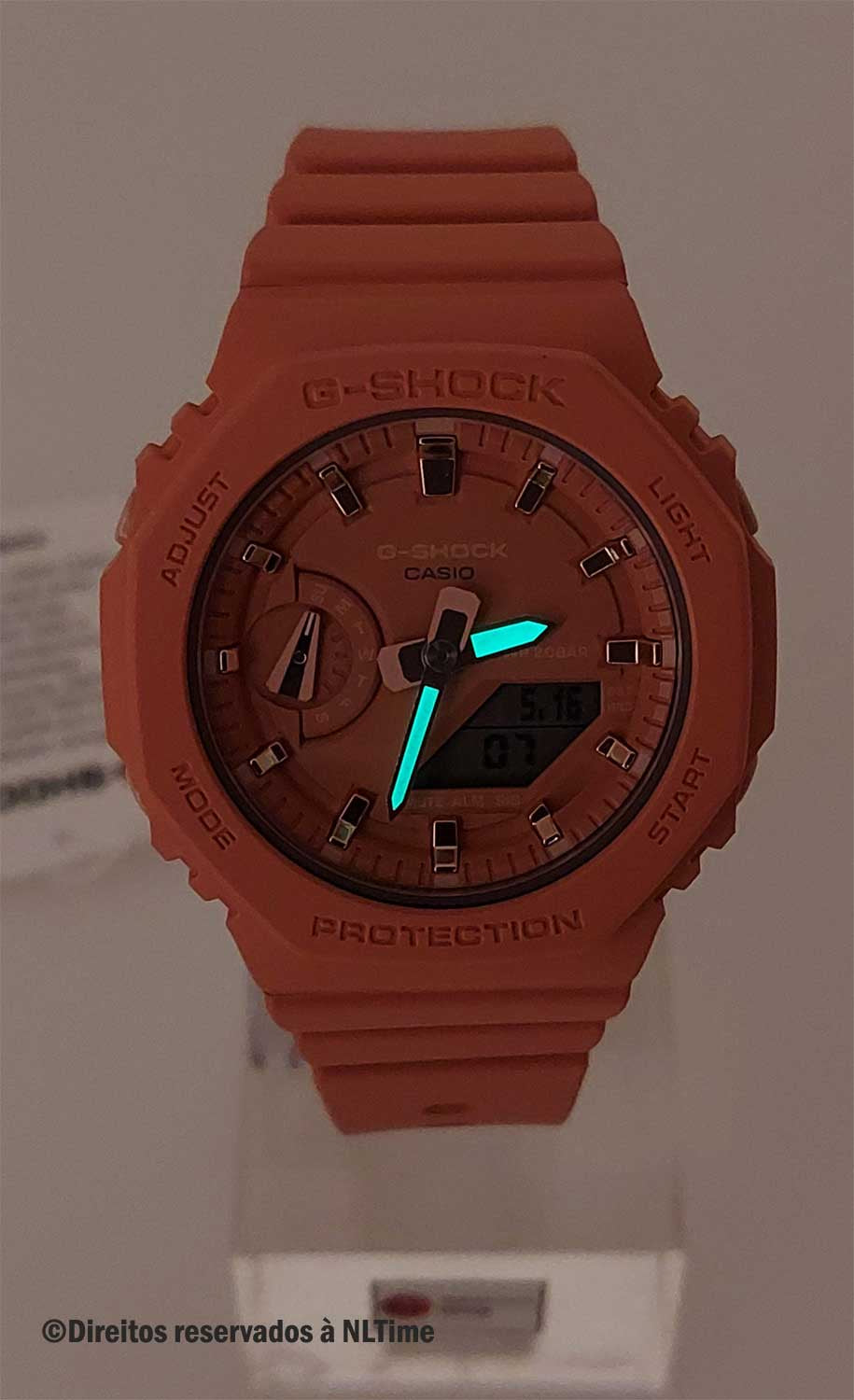 Relógio CASIO G-Shock GMA-S2100-4A2DR *Carbon Core Guard