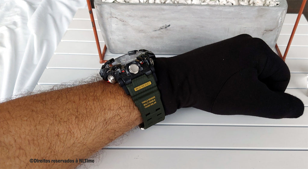 Relógio Casio G-SHOCK Mudmaster GWG-2000-1A3 *Carbon, Solar, Safira