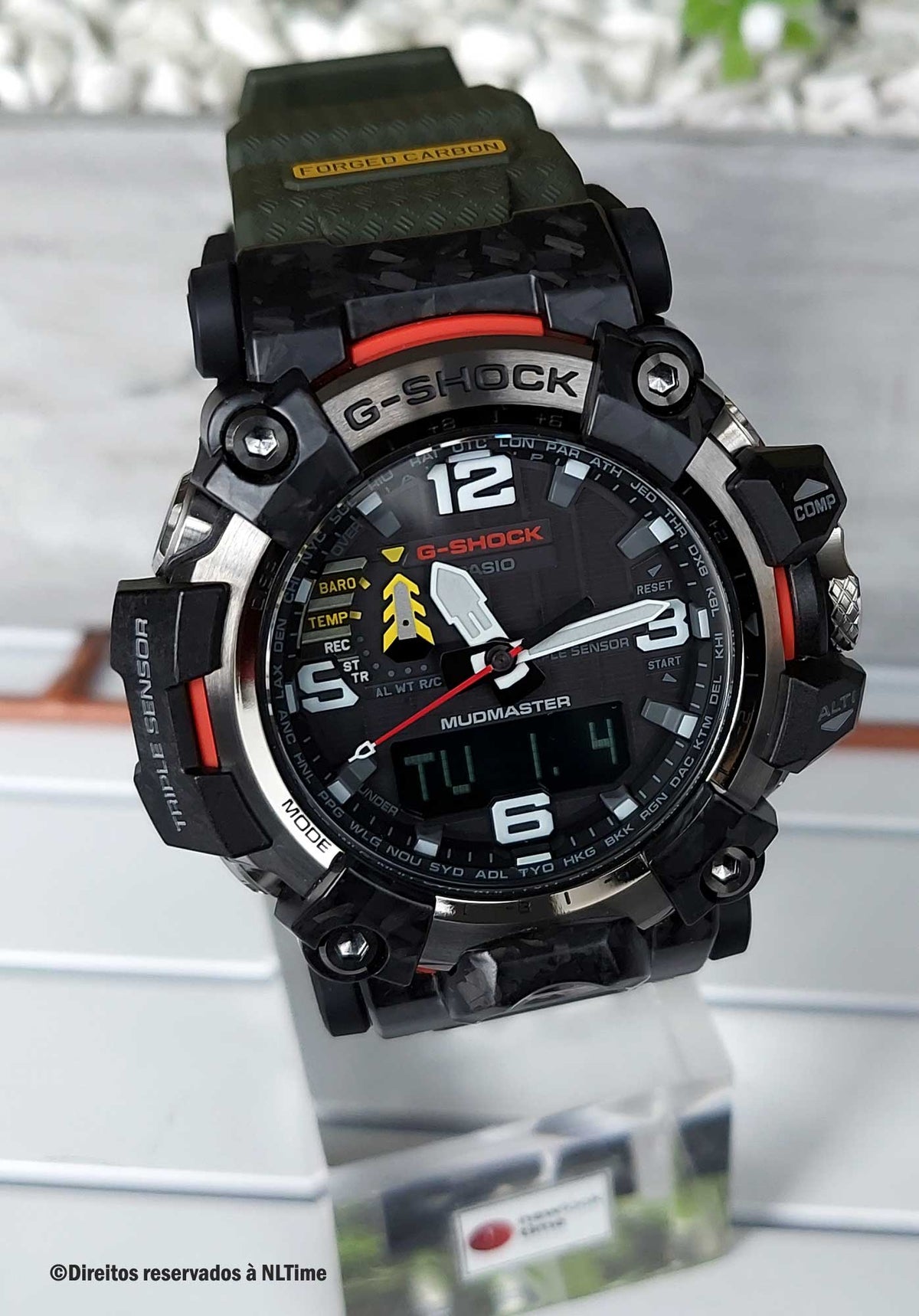 Relógio Casio G-SHOCK Mudmaster GWG-2000-1A3 *Carbon, Solar, Safira