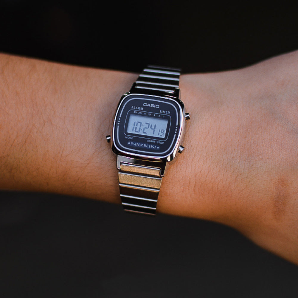Relógio CASIO Feminino Vintage LA670WA-1DF
