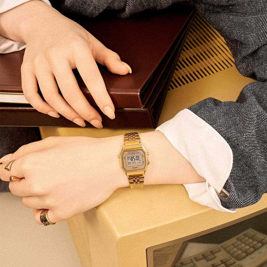 Relógio CASIO Feminino Vintage LA680WGA-9DF