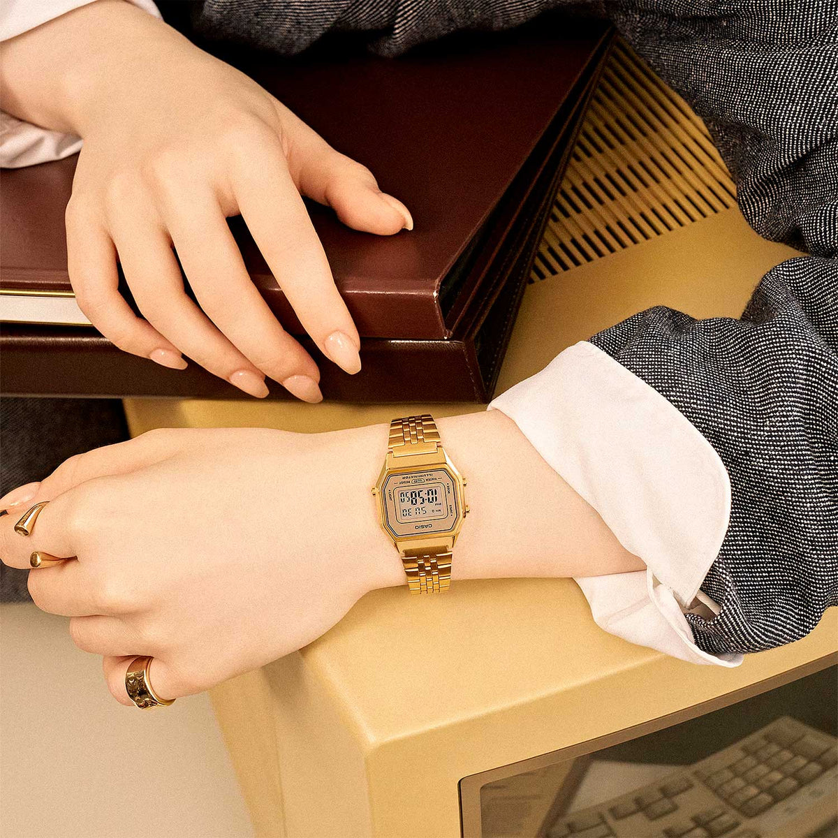 Relógio CASIO Feminino Vintage LA680WGA-9DF