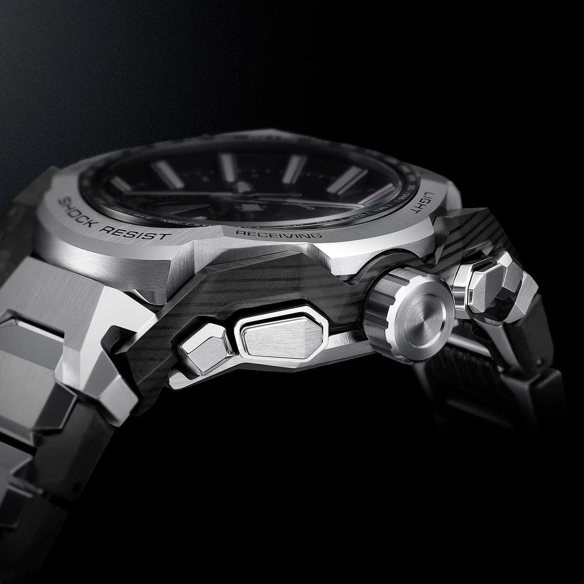Relógio Casio G-SHOCK MTG-B4000D-1ADR *Solar e Safira
