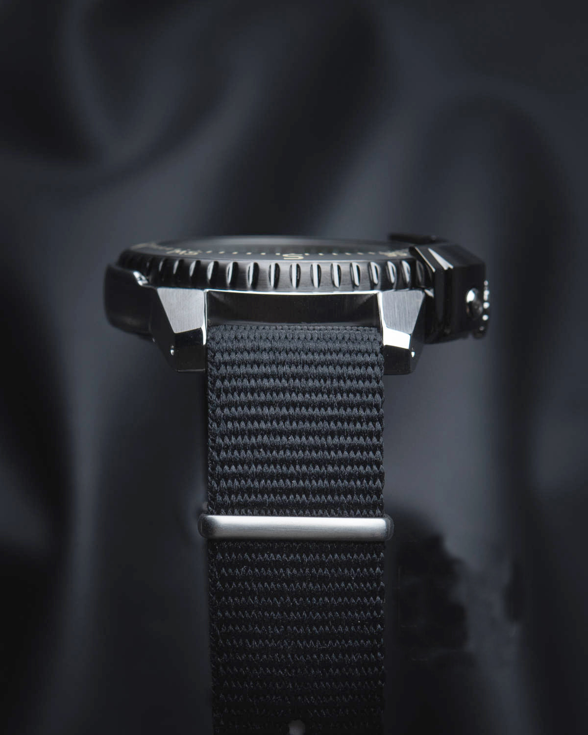 Relógio ORIENT Automático M-FORCE Divers RA-AC0N03E10B *Made in Japan