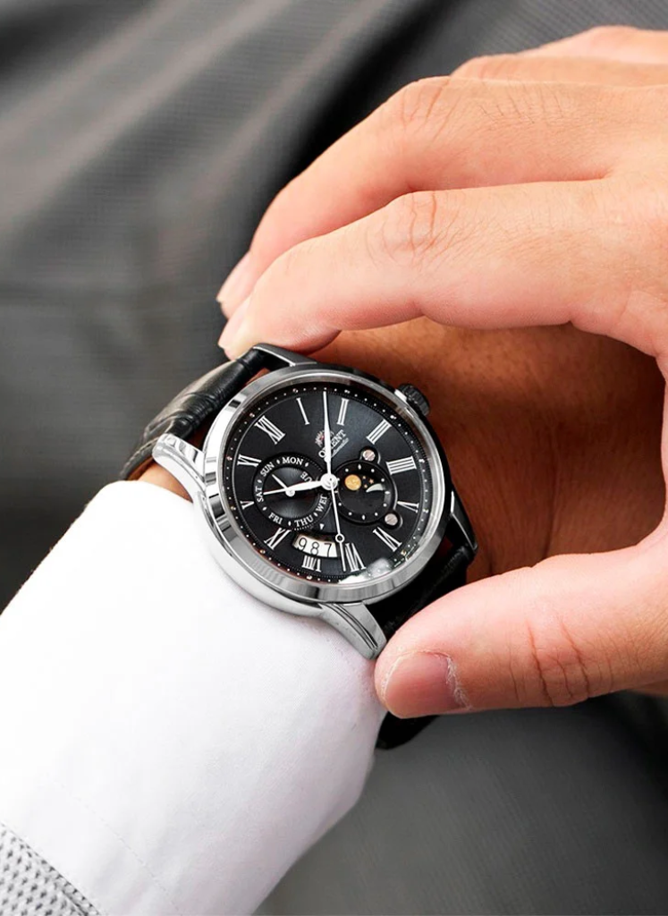 Relógio ORIENT Automático Sun & Moon RA-AK0010B30B