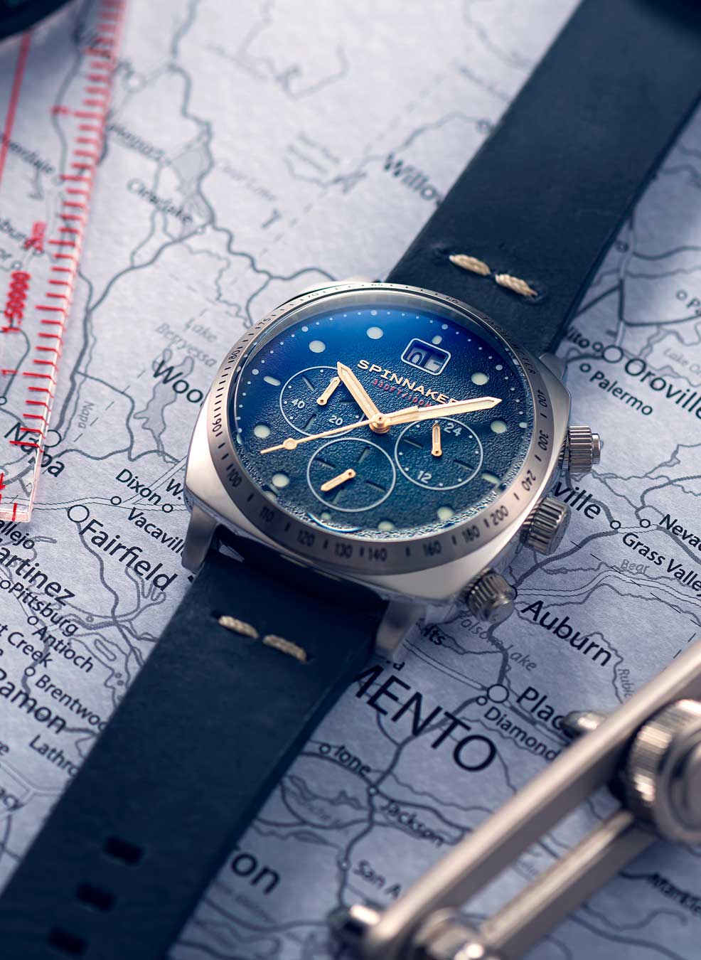 Relógio Spinnaker Hull Chronograph SP-5068-03