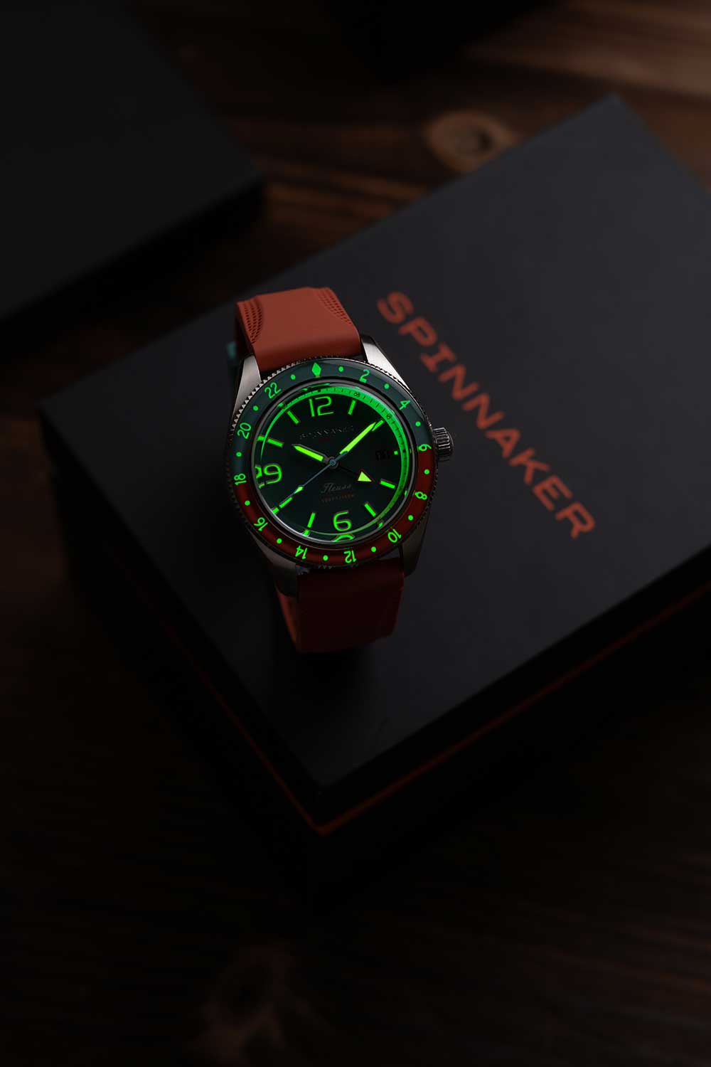 Relógio Spinnaker Automático Fleuss GMT SP-5120-33 *Kit Pulseira