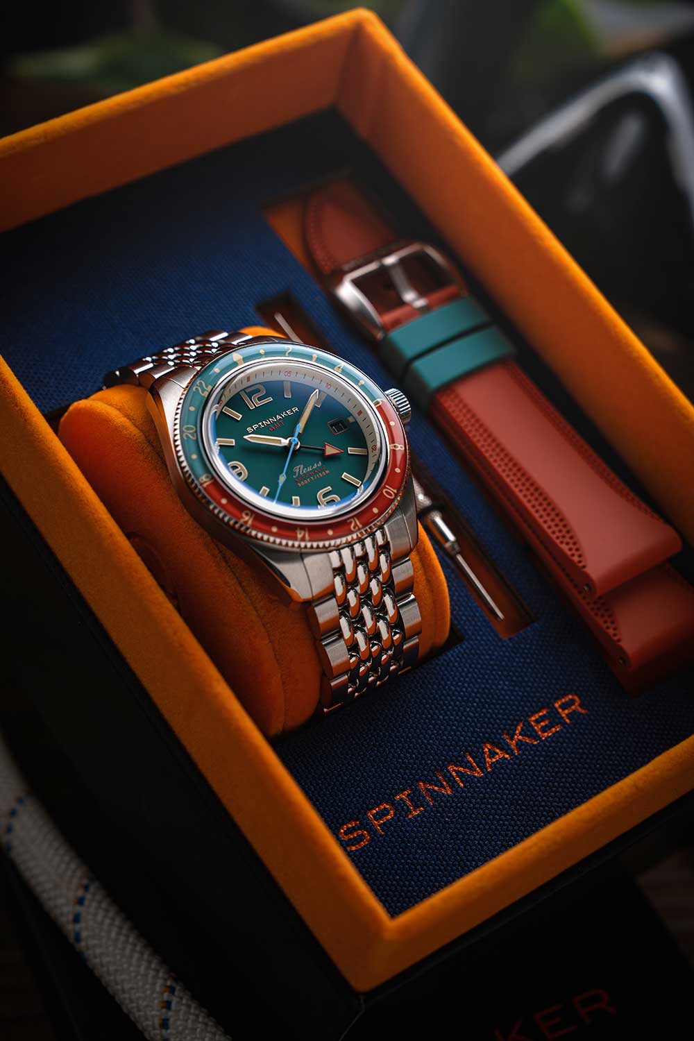 Relógio Spinnaker Automático Fleuss GMT SP-5120-33 *Kit Pulseira