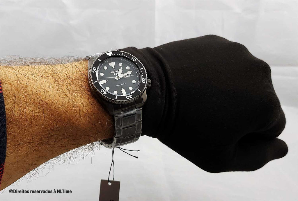 Relógio New SEIKO 5 Automático Sports SRPD65
