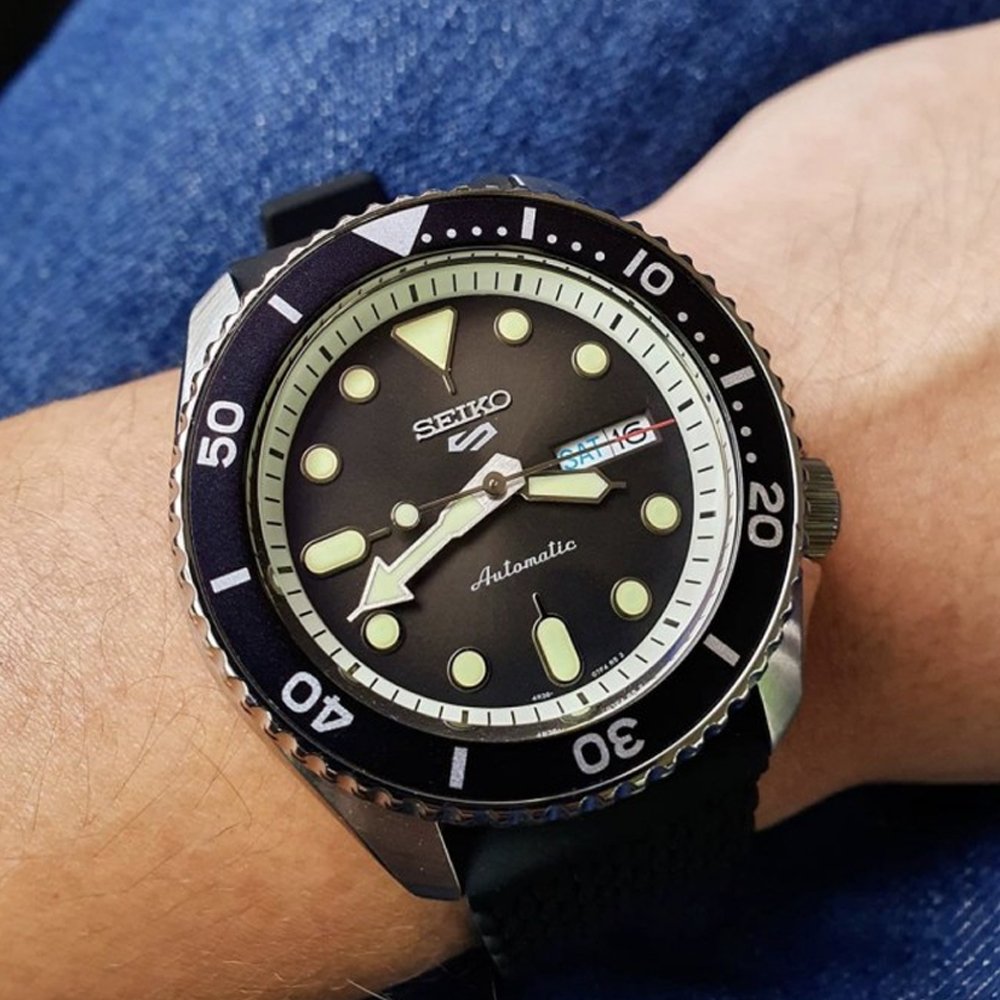 Relógio New SEIKO 5 Automático Sports SRPD73K2