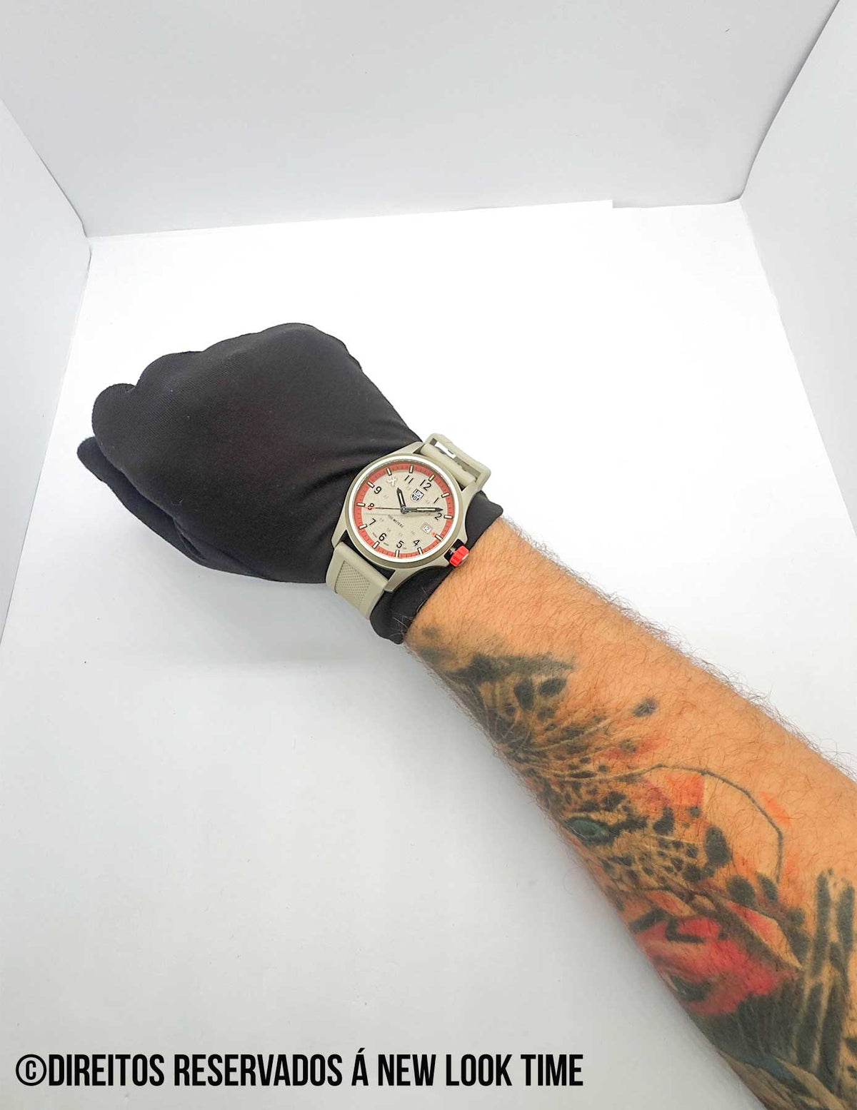 Relógio Luminox Bear Grylls Survival Land Series XB.3717 *43mm *Safira *Swiss Made