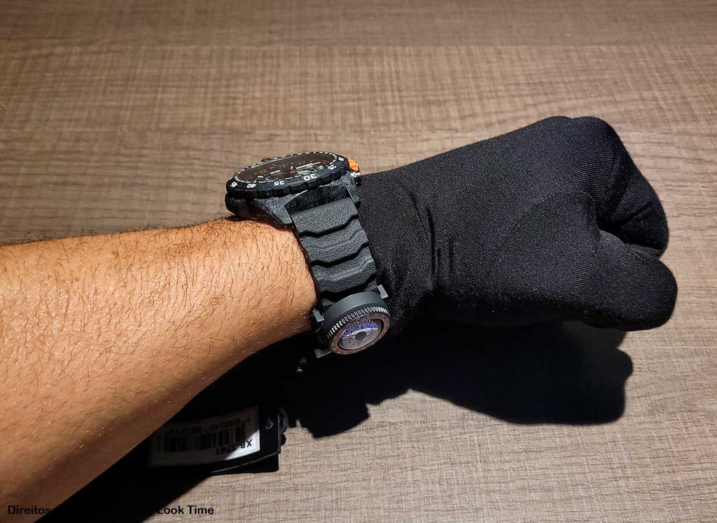 RELÓGIO LUMINOX BEAR GRYLLS SURVIVAL MASTER SERIES 3741 *Safira *45mm *Swiss Made