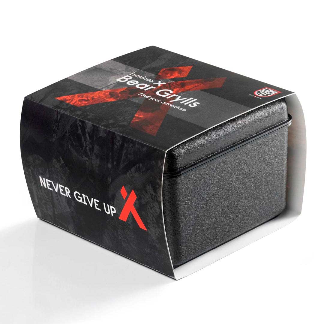 RELÓGIO LUMINOX BEAR GRYLLS SURVIVAL MASTER SERIES 3748 *Safira *45mm *Swiss Made
