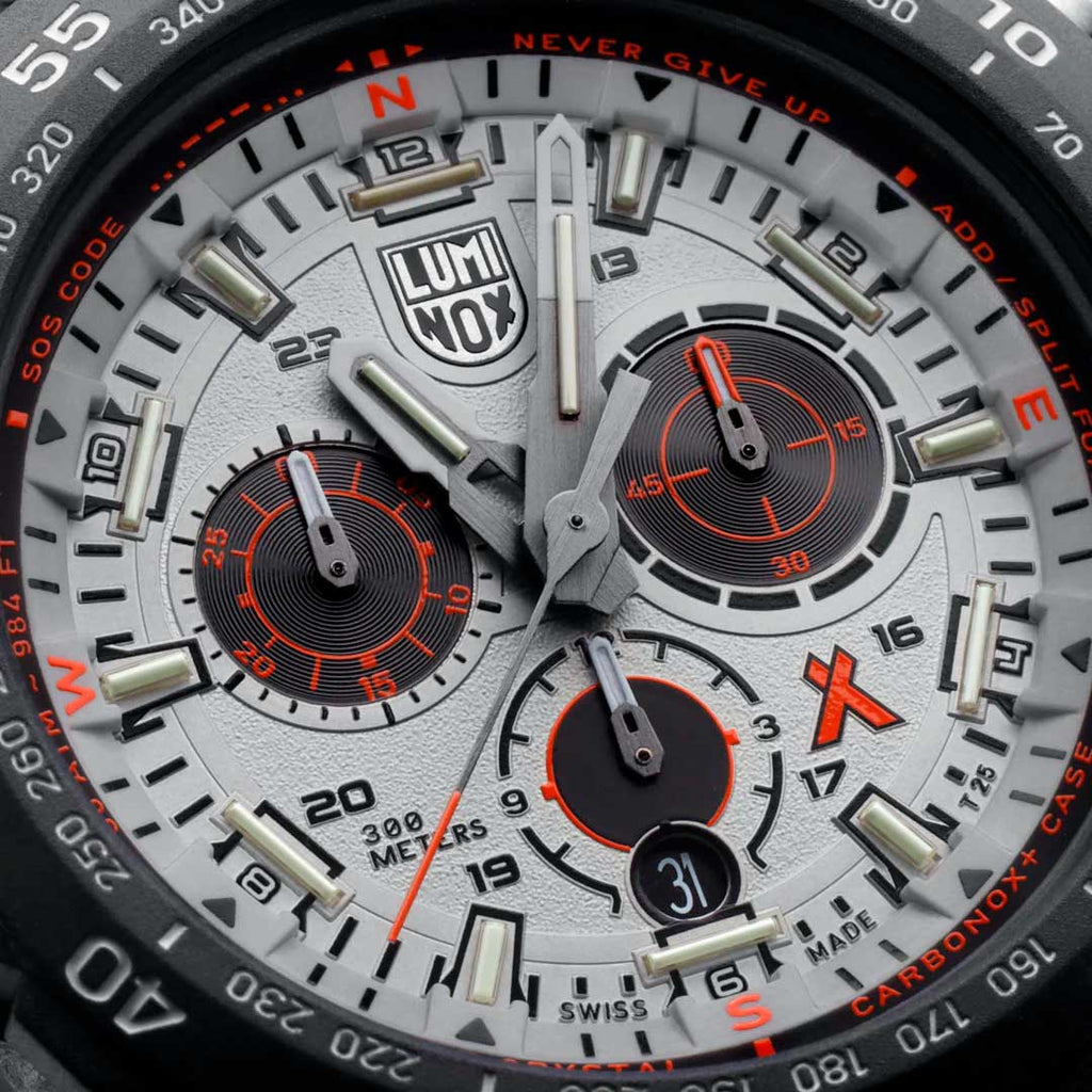RELÓGIO LUMINOX BEAR GRYLLS SURVIVAL MASTER SERIES 3748 *Safira *45mm *Swiss Made