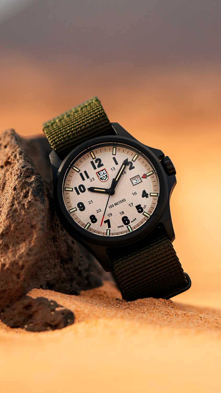 RELÓGIO LUMINOX ATACAMA FIELD 1971 *Safira *43mm *Kit 2 pulseiras