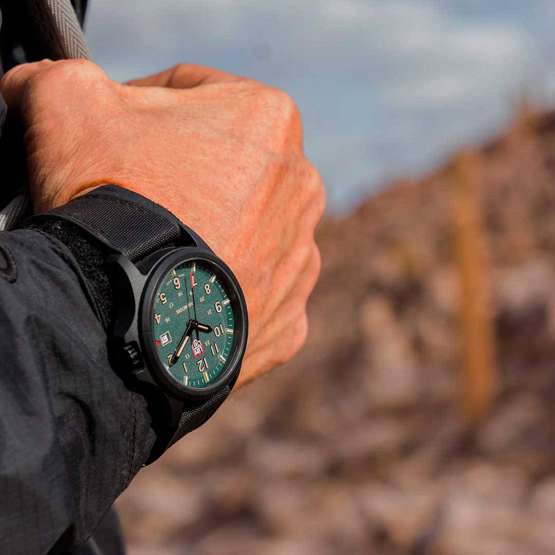 RELÓGIO LUMINOX ATACAMA FIELD 1977 *Safira *43mm *Swiss Made