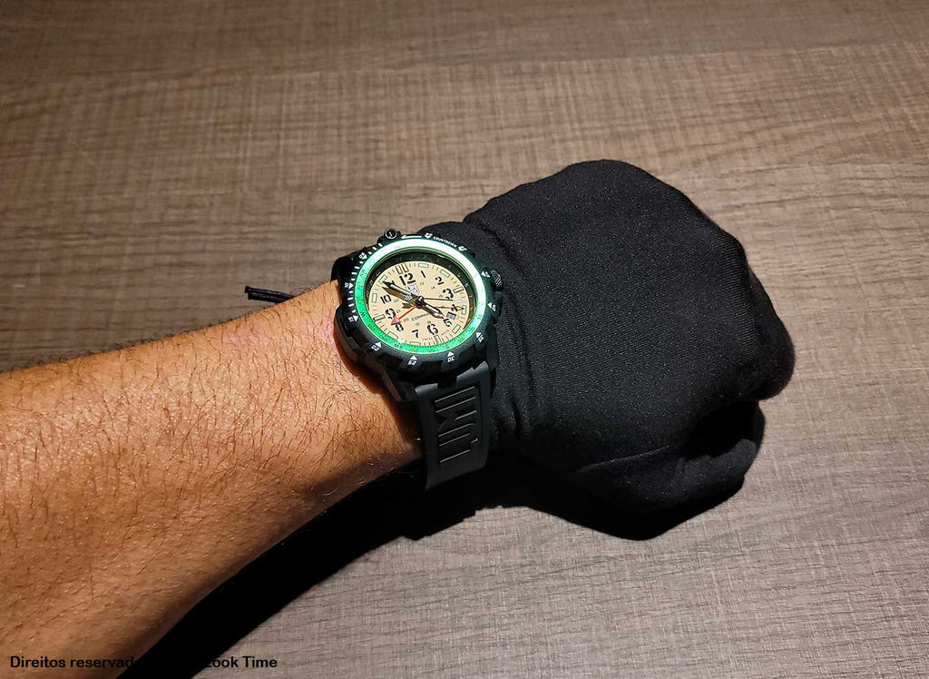 RELÓGIO LUMINOX COMMANDO RAIDER 3321 *Safira *46MM *Swiss Made