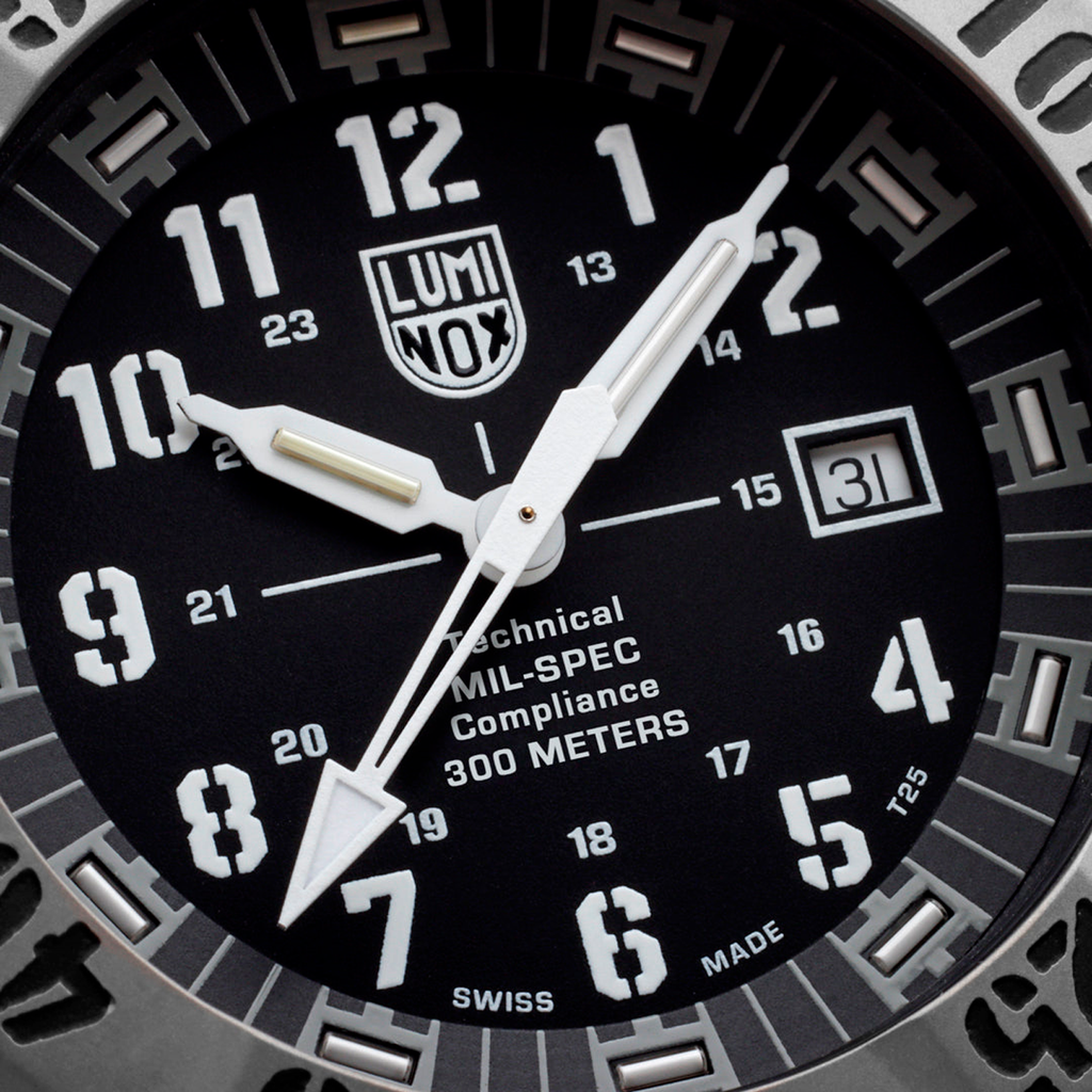RELÓGIO LUMINOX MIL-SPEC 3351.1 KIT PULSEIRA NATO CAMUFLADO *46mm *Safira *Swiss Made