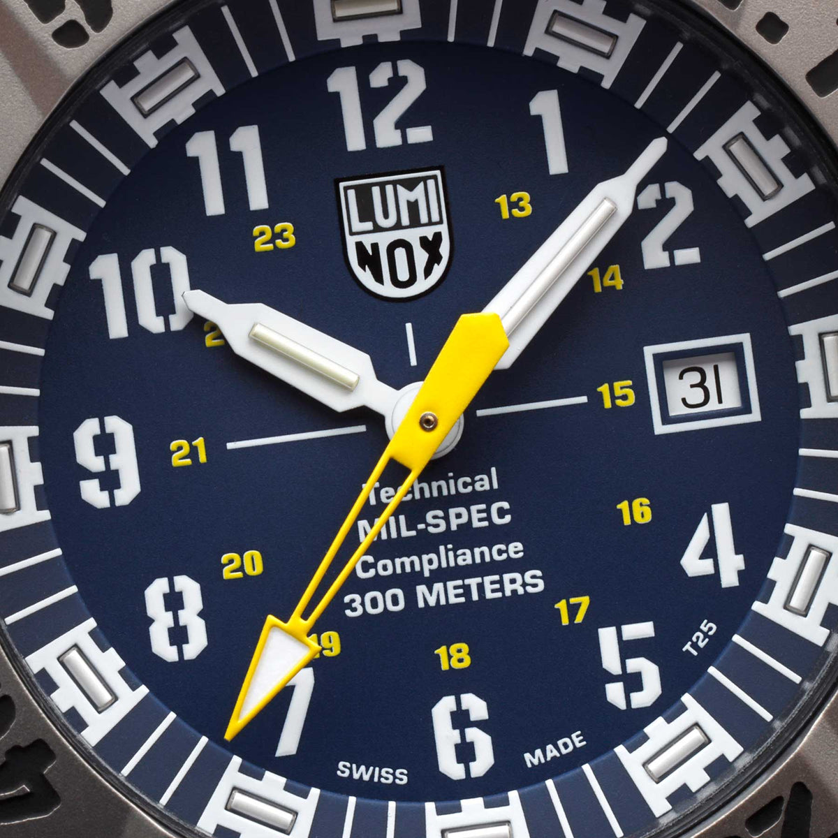 RELÓGIO LUMINOX MIL-SPEC XL.3355 KIT PULSEIRA NATO *46MM *Safira *Swiss Made