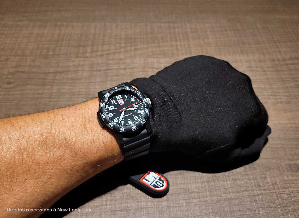 RELÓGIO LUMINOX LEATHERBACK SEA TURTLE GIANT 0321 *44mm *Swiss Made