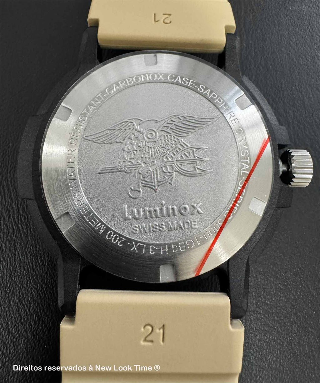 RELÓGIO LUMINOX NAVY SEAL EVO 3010.EVO.S *Safira *43mm *Swiss Made