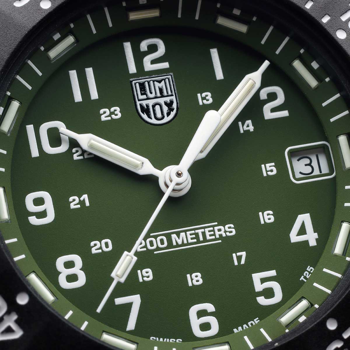 RELÓGIO LUMINOX NAVY SEAL EVO 3013.EVO.S *Safira *43mm *Swiss Made