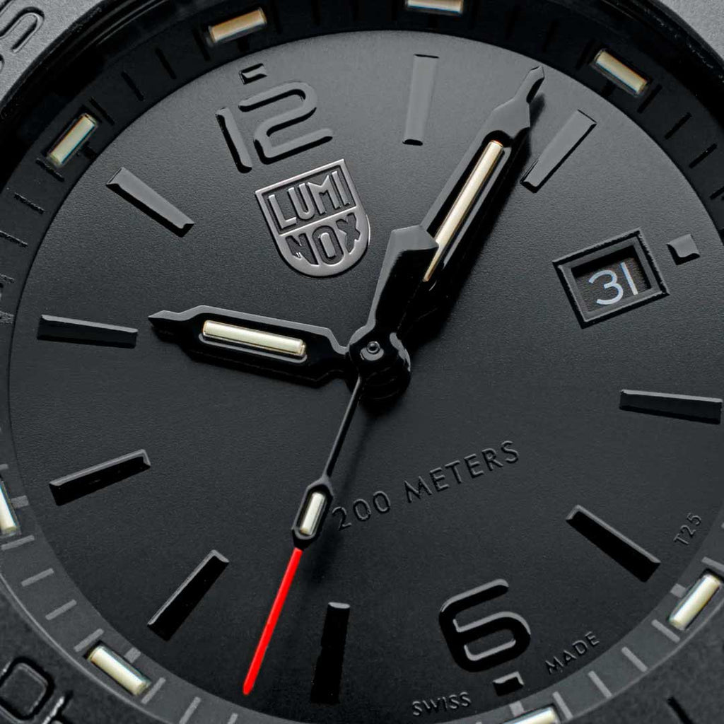 RELÓGIO LUMINOX PACIFIC DIVER 3121 BLACKOUT *Safira *44mm *Swiss Made