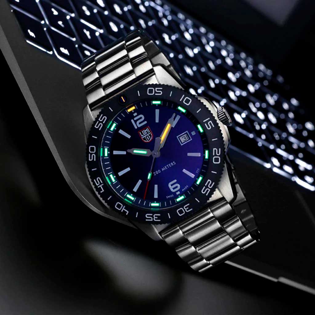 RELÓGIO LUMINOX PACIFIC DIVER 3123 *Safira *44mm