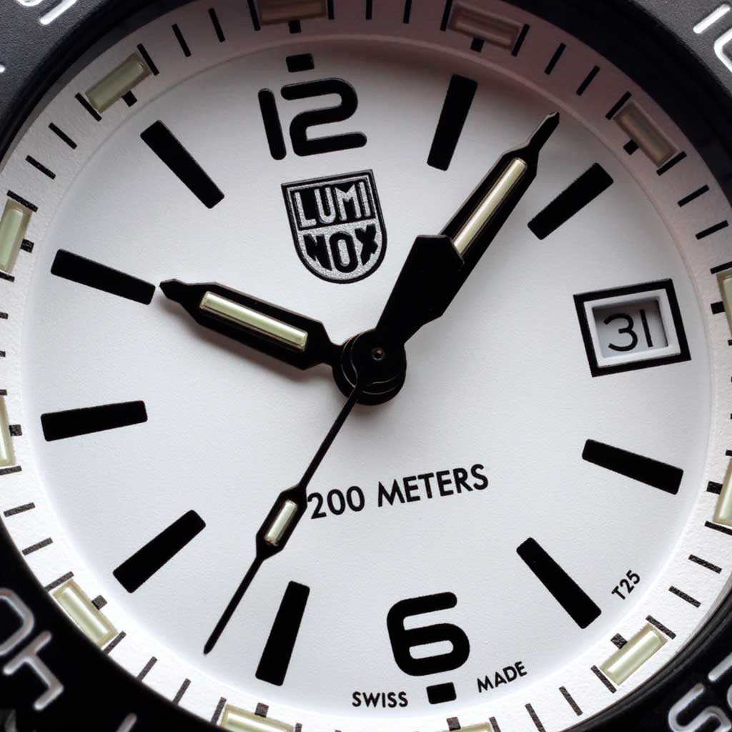 RELÓGIO LUMINOX PACIFIC DIVER 3127M *39mm *Safira *Swiss Made