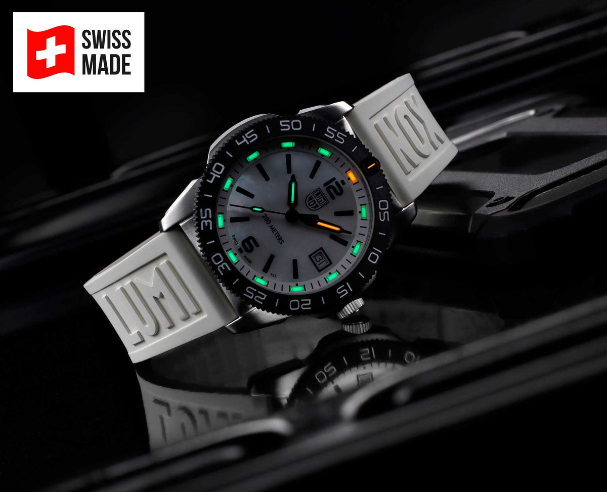 RELÓGIO LUMINOX PACIFIC DIVER 3128M.SET *Safira *39mm *Swiss Made