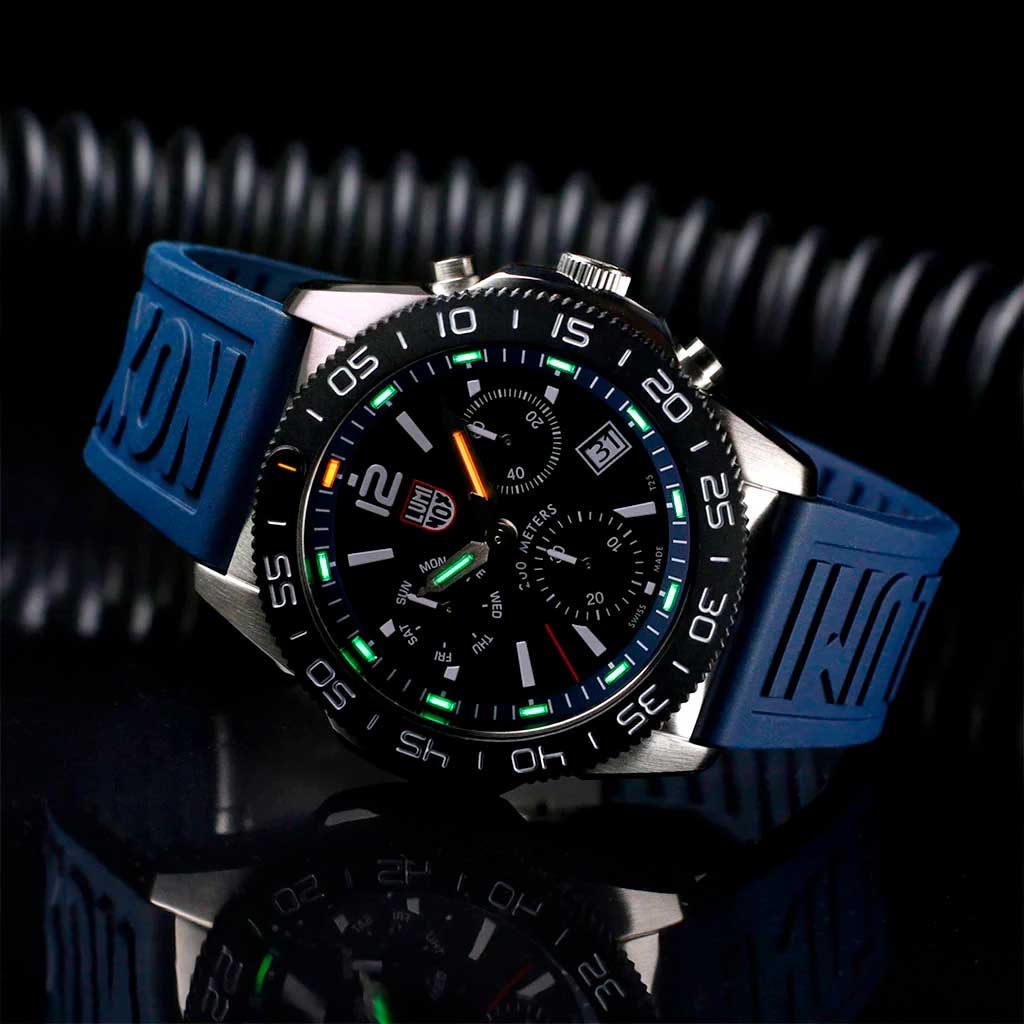RELÓGIO LUMINOX PACIFIC DIVER CRONOGRAPH 3143 *Safira *44mm *Swiss Made