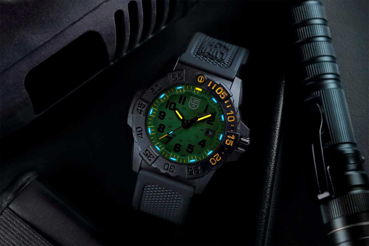 RELÓGIO LUMINOX NAVY SEAL FOUNDATION 3517.NSF.SET *45MM *Kit 2 pulseiras