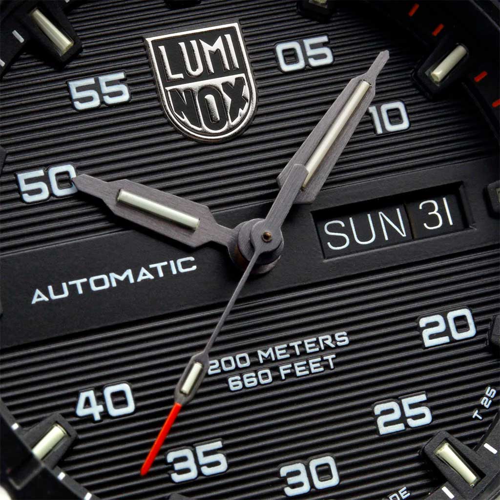 RELÓGIO LUMINOX AUTOMÁTICO MASTER CARBON SEAL 3875 *Safira *45 MM *Swiss Made