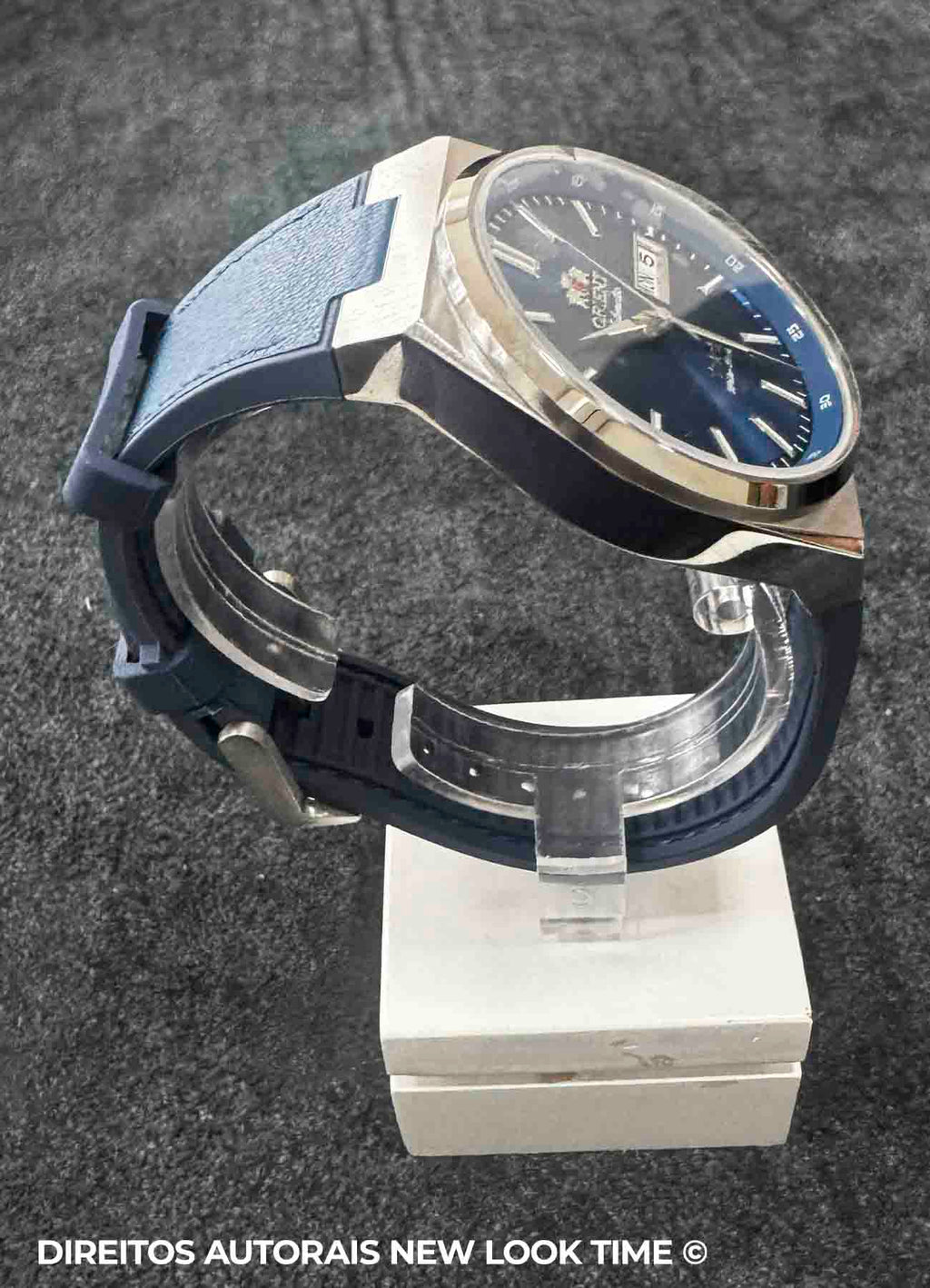 Relógio ORIENT Automático 3 Estrelas Elegance YN6SC020 D1DX *38mm