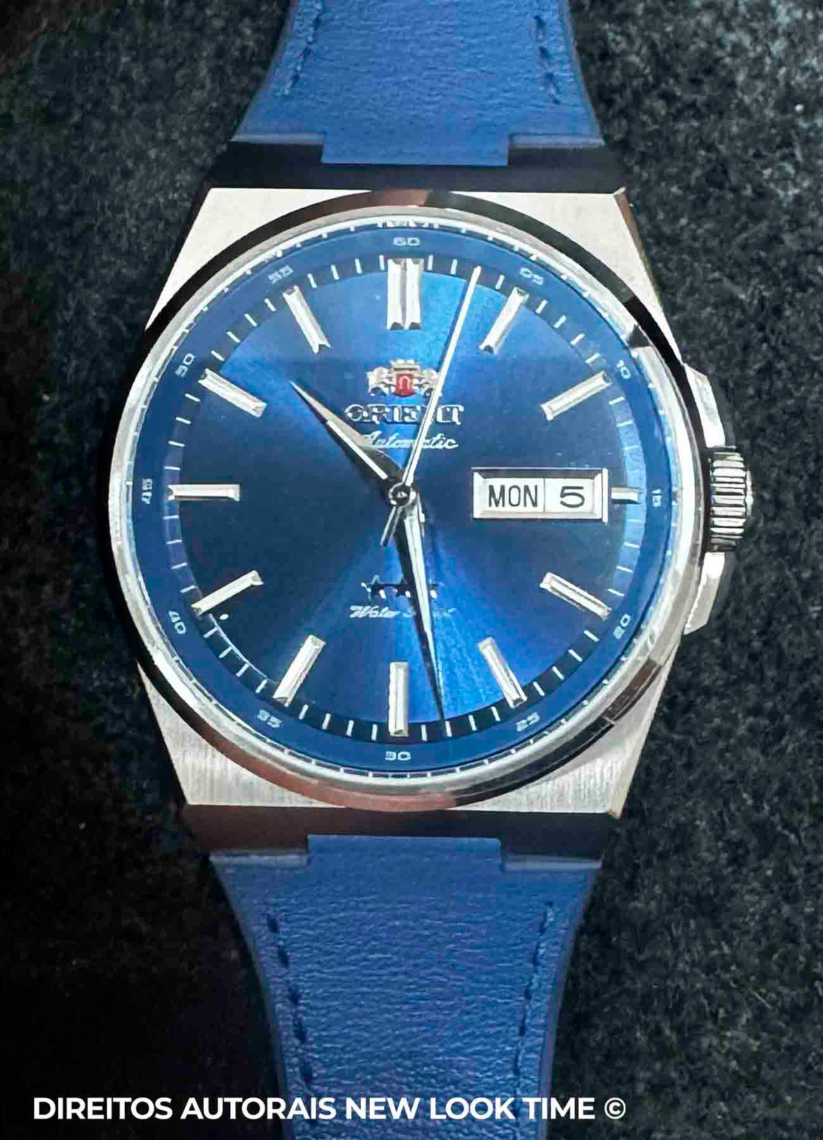 Relógio ORIENT Automático 3 Estrelas Elegance YN6SC020 D1DX *38mm