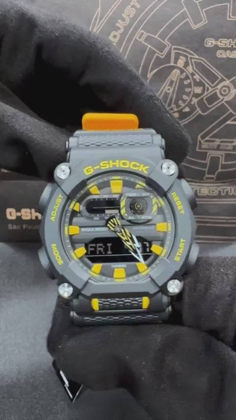 Relógio CASIO G-Shock GA-900A-1A9DR *Heavy Dut - Decagonal