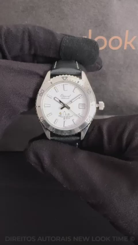 Relógio ORIENT 75th Anniversary Mako 40 Automático Snoopy Peanuts Edition RA-AC0Q08S30B