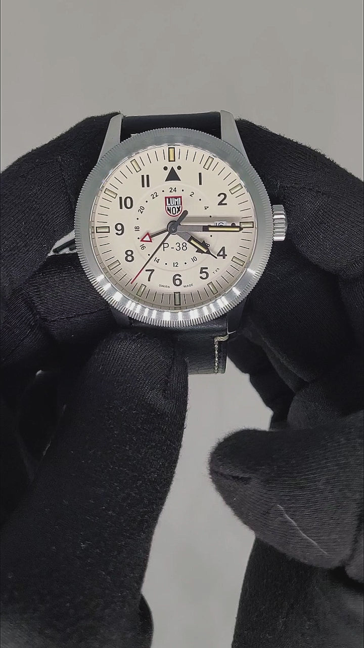RELÓGIO LUMINOX P–38 LIGHTNING® 9527 *Safira *42mm *Swiss Made