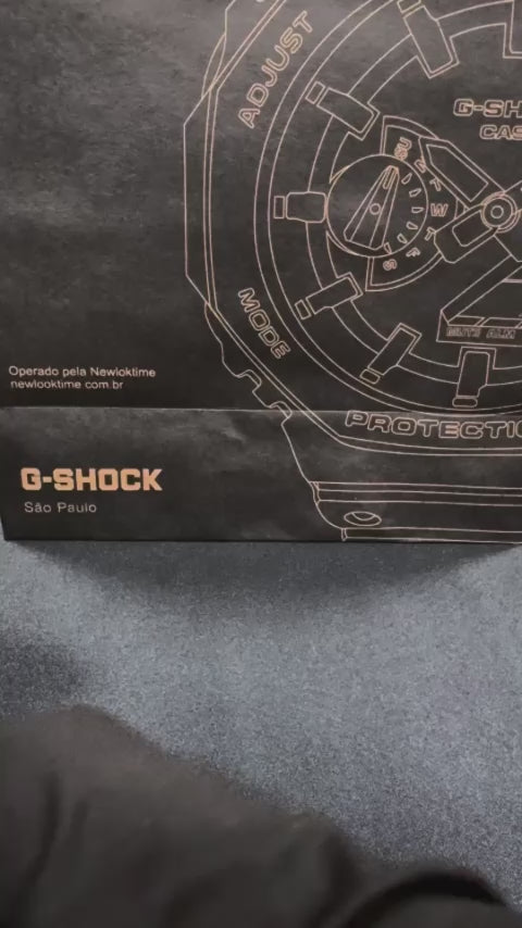 Relógio Casio G-SHOCK DW-5600UE-1DR